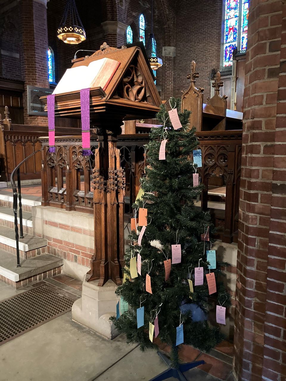 Epiphany's Advent Giving Tree in front of the lectern in the nave